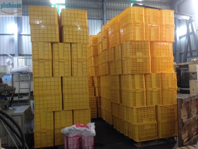 Giá bán thùng nhựa đặc rẻ nhất chỉ có tại Phú Hòa An