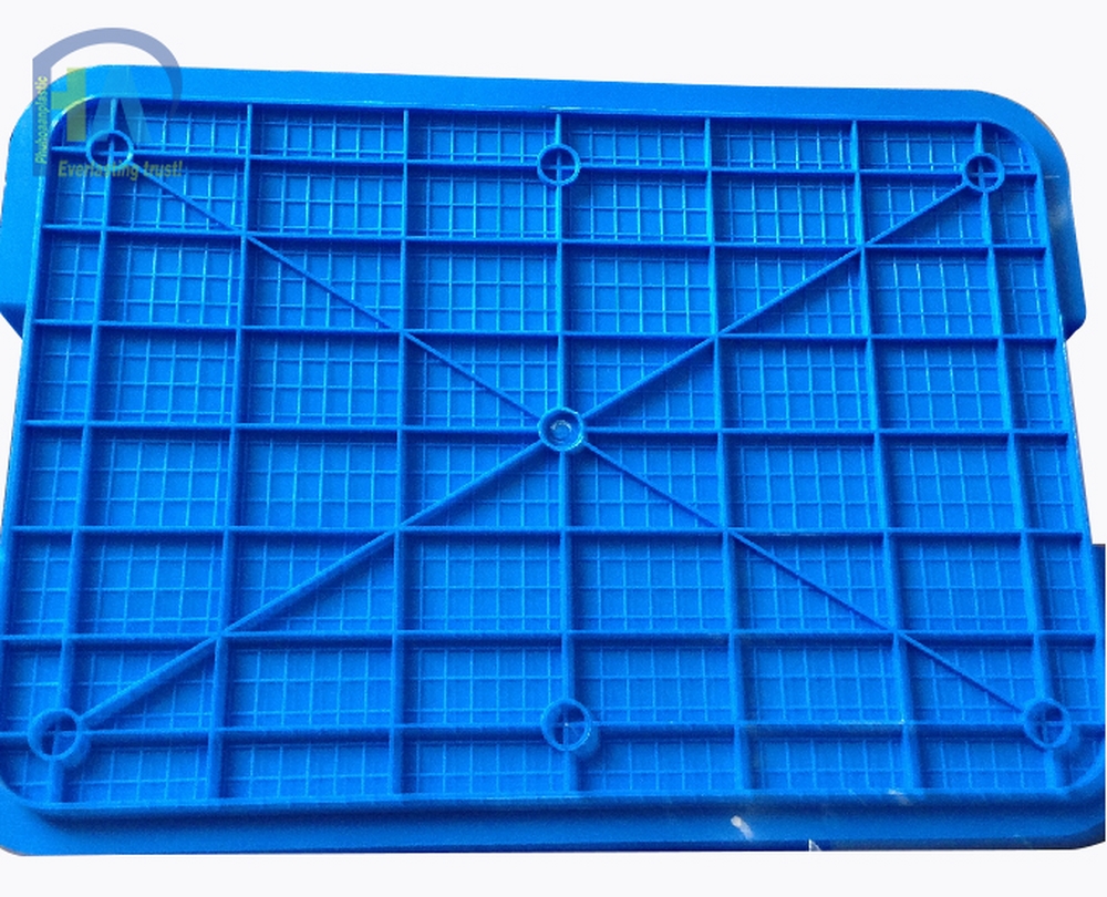 Thùng nhựa đặc B10 có độ bền vượt thời gian