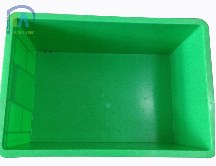 Thùng nhựa đặc B5 dày dặn