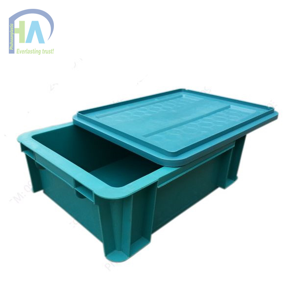 Thùng nhựa đặc B7 màu xanh lam