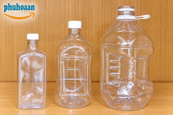Các Mẫu Chai Nhựa Đựng Rượu Đẹp Được Ưa Chuộng Hiện Nay
