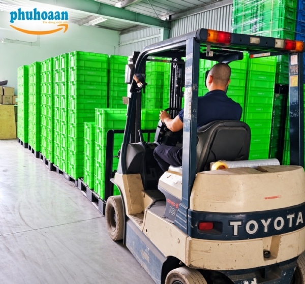 Top 5 Mẫu Thùng Nhựa Đặc Công Nghiệp Siêu Bền Bán Chạy Nhất